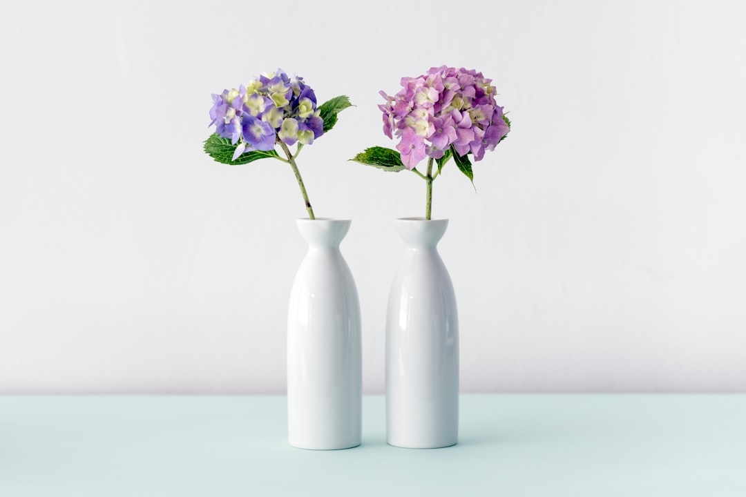 Can vodka extend flower vase life